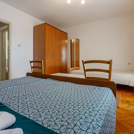 Apartment Buovac *